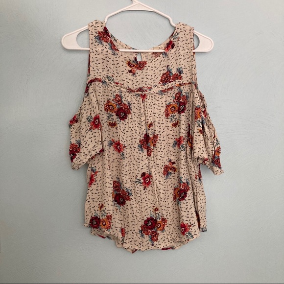 love on a hanger Tops - Floral Cold Shoulder Blouse